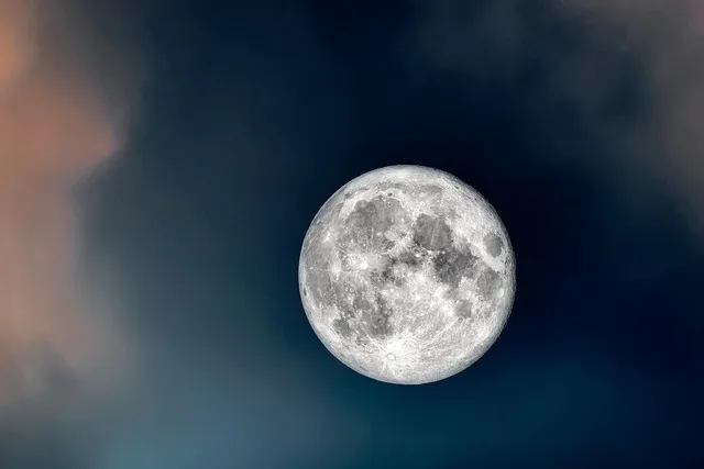 Luna llena: culminación y poder máximo