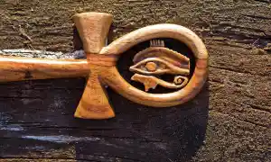 Talismanes de protección: Piedras y amuletos para la defensa espiritual