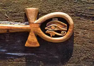 Talismanes de protección: Piedras y amuletos para la defensa espiritual