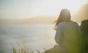 Empoderamiento femenino a los 40: Renacer y florecer en tu mejor versión